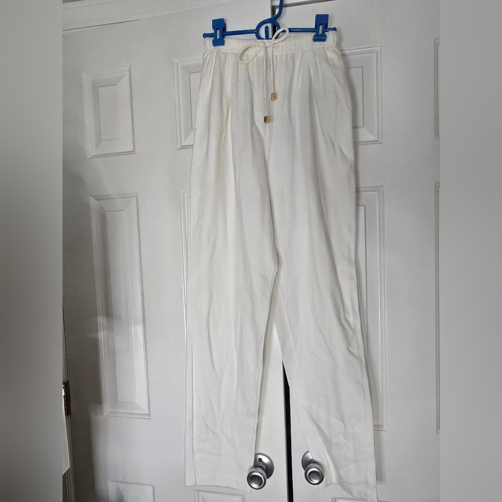 Women's Liz & Co 100% Cotton white lounge pants- small